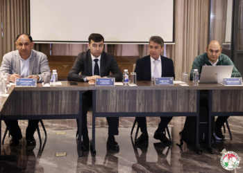 Футбольным клубам Таджикистана разъяснили новые трактовки судейства на сезон-2026