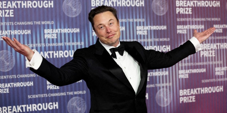 Илон Маск возглавил рейтинг богатейших людей мира по версии Forbes