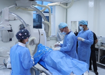 В Таджикистане впервые внедрён аппарат Metrum Cryoflex для лечения хронических болей