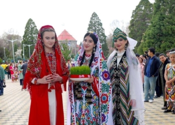 В Душанбе прошёл международный фестиваль «Навруз — культурное и туристическое наследие»