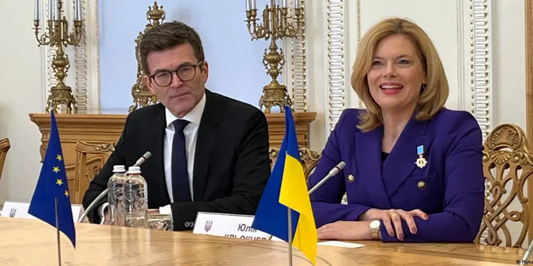 Глава бундестага Юлия Клёкнер в Киеве подтвердила поддержку Германии Украине