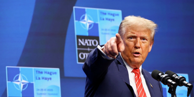 Трамп предупредил НАТО о «плохом будущем» из-за ситуации в Ормузском проливе