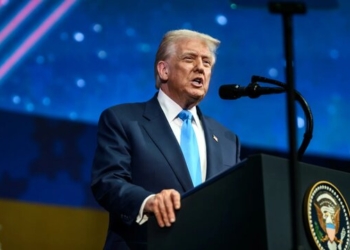 Трамп: операция США в Иране продолжится до достижения всех целей