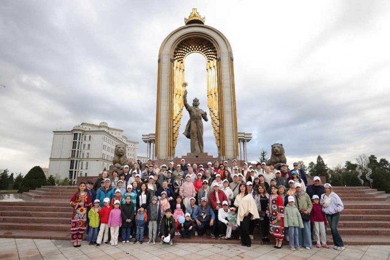 Душанбе впервые принял международный поезд «Шёлковый путь»