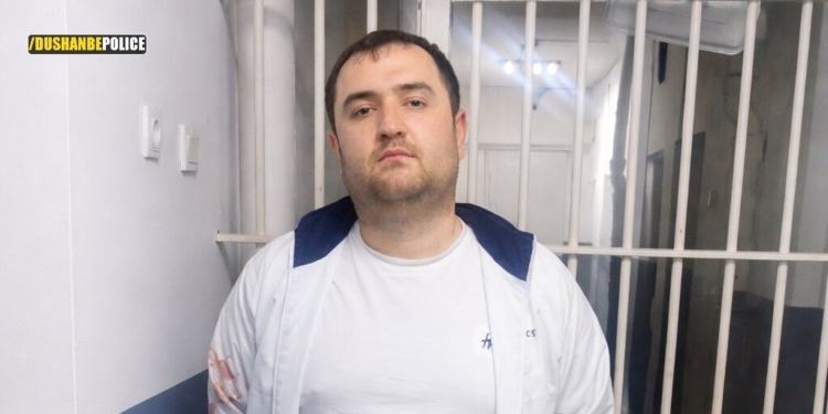 В Душанбе мужчина откусил часть уха пострадавшему