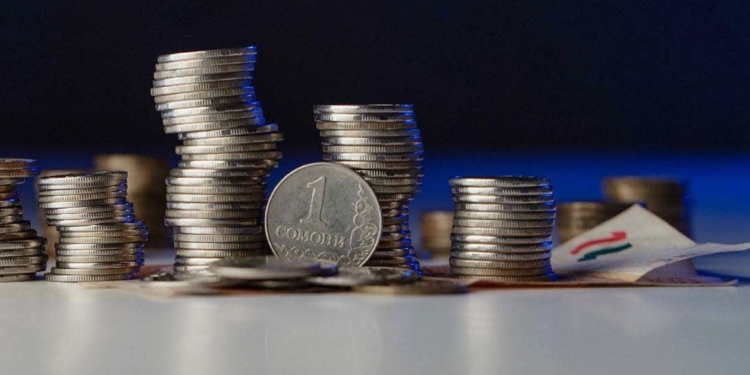 Внешняя торговля Таджикистана выросла почти на треть