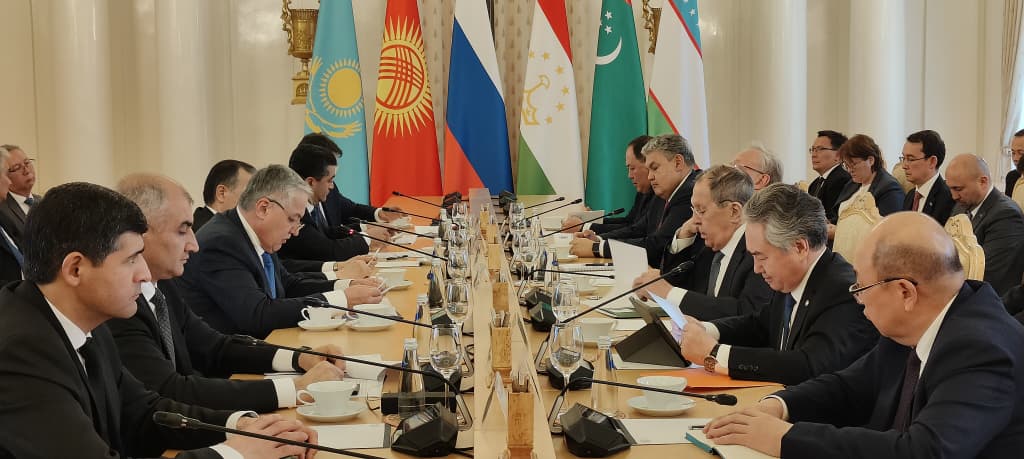 Таджикистан выступил за экологическое сотрудничество на встрече «Центральная Азия – Россия»