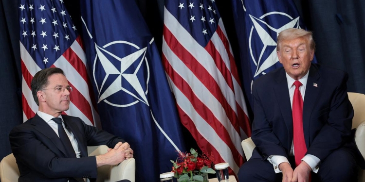 Трамп заявил о разочаровании в НАТО и напомнил о планах по Гренландии