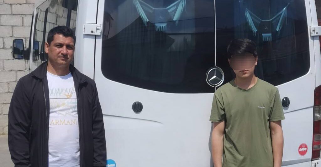 В Душанбе водитель и кондуктор устроили конфликт с пассажирами