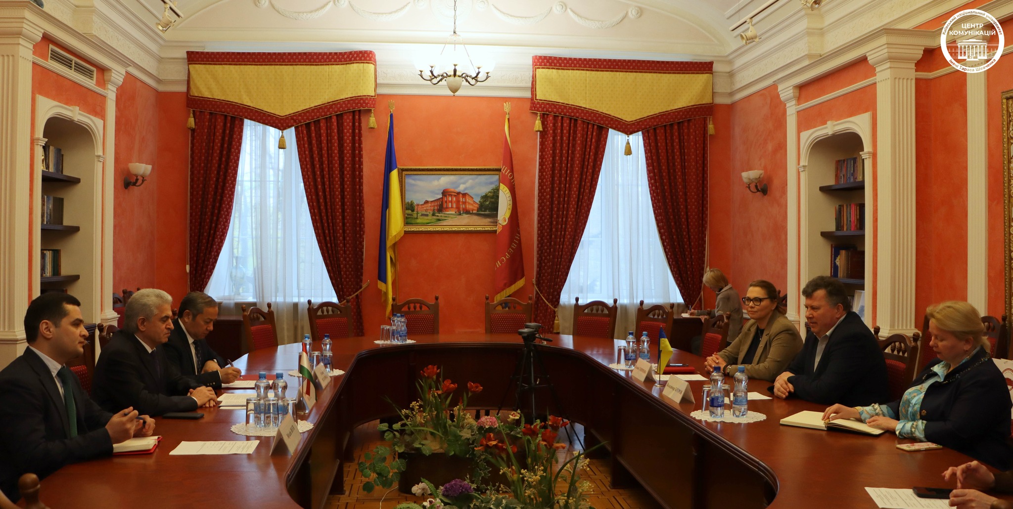 Таджикистан и Украина обсудили развитие сотрудничества в сфере образования и науки