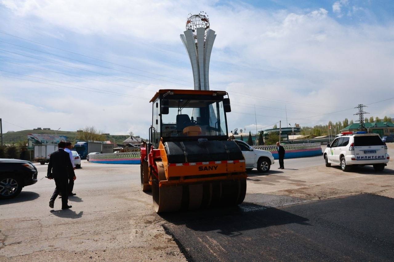 Ремонт дорог в Истаравшане: в Калъачаи Калон заасфальтируют 2,6 км трассы