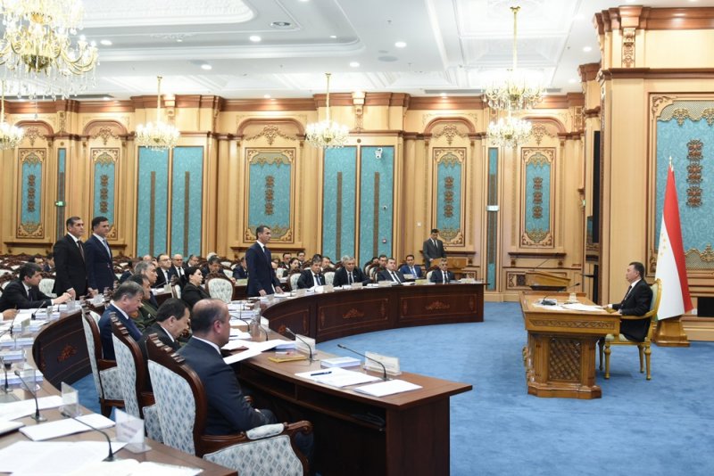 В Душанбе прошло заседание Национального совета по противодействию коррупции