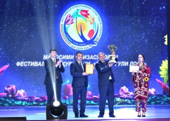 Душанбе получил Гран-при фестиваля «Сайри гули лола»