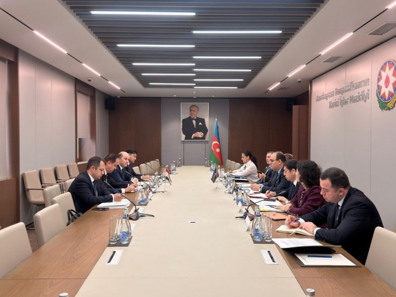 В Баку прошёл четвёртый раунд консульских консультаций Таджикистана и Азербайджана