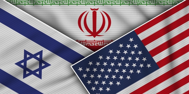 Иран отказался от перемирия с США и Израилем
