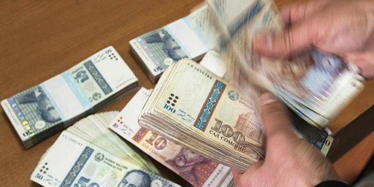 Главбух медсети Нурека обвиняется в присвоении более 530 тыс. сомони