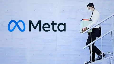 Meta уволит 8 тысяч сотрудников из-за инвестиций в ИИ