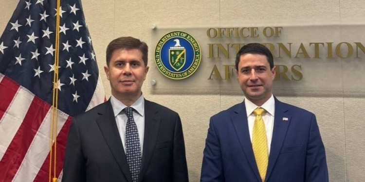 Таджикистан и США обсудили проекты дата-центров и развитие энергетики