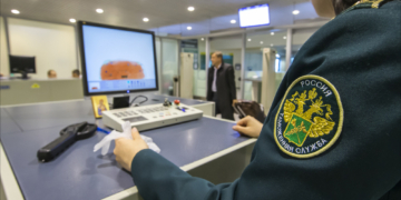 Россия вводит дополнительные требования для граждан Таджикистана при въезде в страну