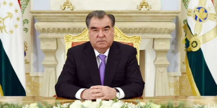 Поздравительное послание Эмомали Рахмона по случаю Всемирного дня футбола