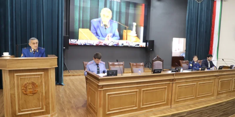 В МВД Таджикистана рассмотрели Стратегию предупреждения экстремизма и терроризма