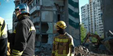В Киеве после российского удара погибли 24 человека, среди них трое детей
