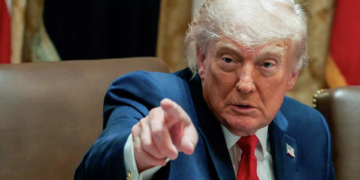 Трамп заявил Нетаньяху о риске остаться один на один с Ираном