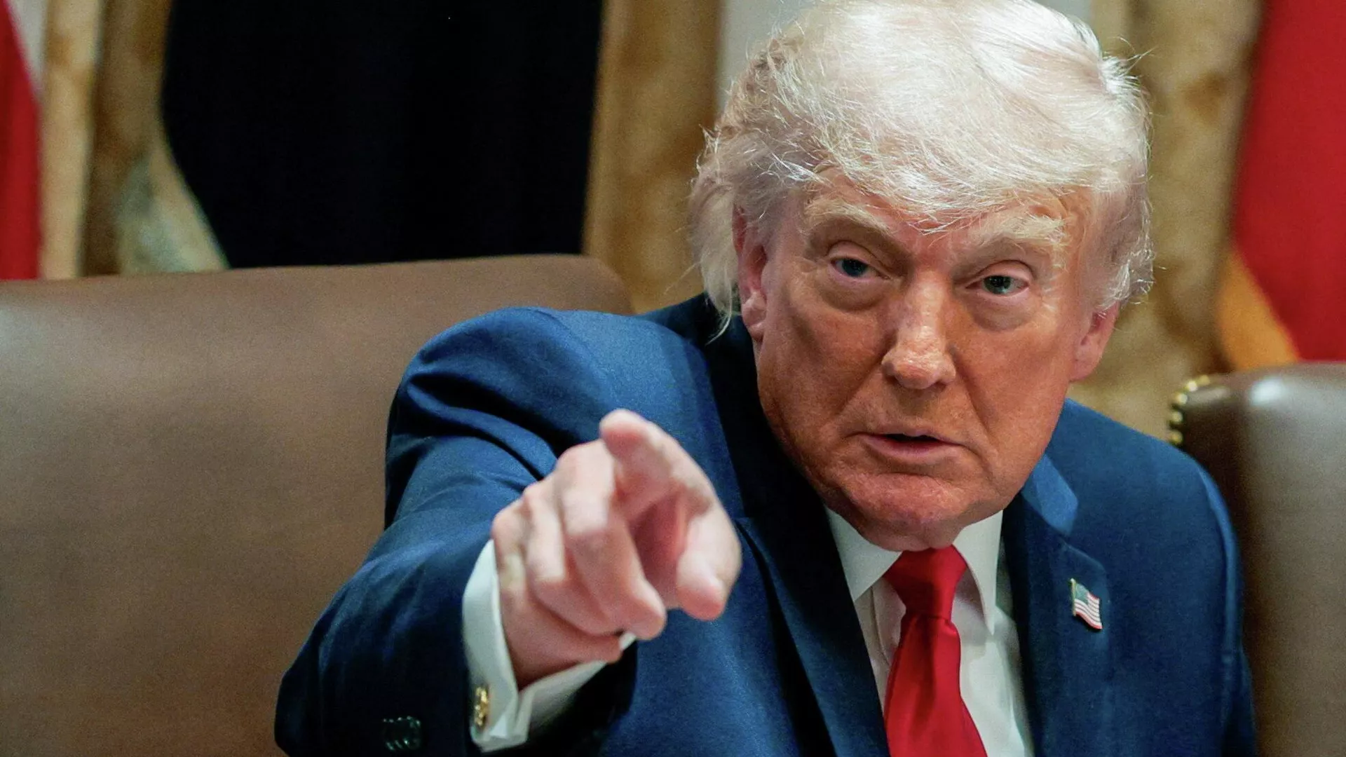 Трамп заявил Нетаньяху о риске остаться один на од