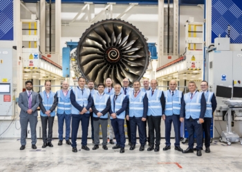 Somon Air обсудила развитие авиапарка с Rolls-Royce и UKEF
