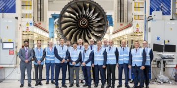 Somon Air обсудила развитие авиапарка с Rolls-Royce и UKEF