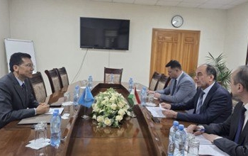 Таджикистан и ЭКОСОС обсудили сотрудничество в транспортной сфере