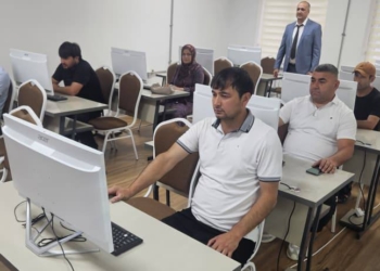 В Душанбе открыты бесплатные курсы подготовки мигрантов к экзаменам по русскому языку, истории и законодательству России