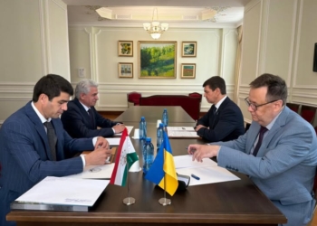 Таджикистан и Украина подтвердили курс на расширение политического диалога и сотрудничества