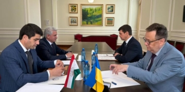 Таджикистан и Украина подтвердили курс на расширение политического диалога и сотрудничества