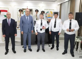 В Таджикистане наградили сотрудников и ветеранов Госавтоинспекции