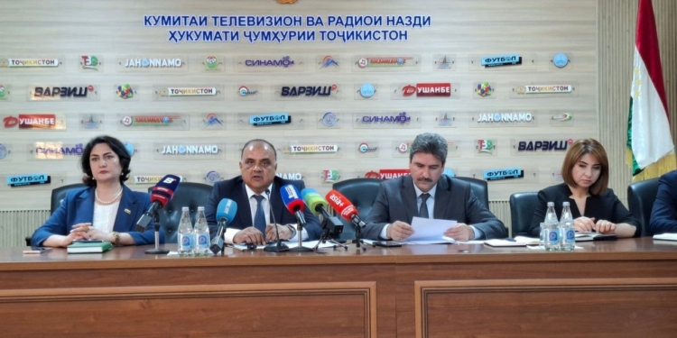 В Таджикистане работают 107 телерадиоорганизаций и студий
