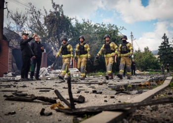 Массированный удар по Киеву: погибли 11 человек, десятки пострадали