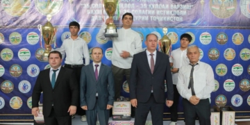В Бустоне прошёл турнир по тхэквондо за Кубок председателя Согда