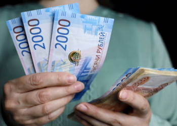 Таджикским мигрантам вернули 2,6 млн сомони зарплаты