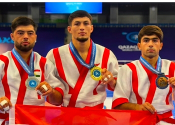 Таджикские борцы выиграли два золота и три серебра на чемпионате мира в Баку