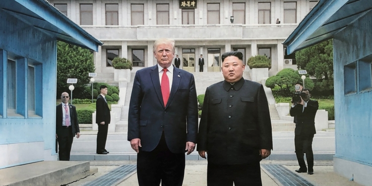 Трамп хочет встретиться с Ким Чен Ыном этой осенью