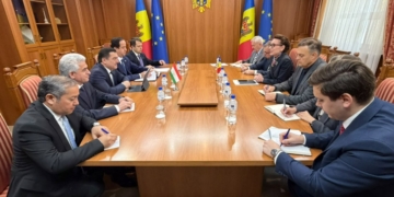 Таджикистан и Молдова провели консульские консультации