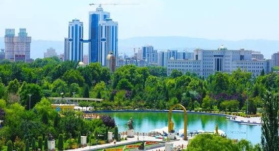 В центре Душанбе началось строительство нового зелёного парка (Видео)