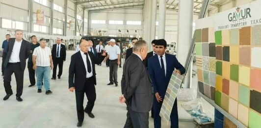 Инвесторы из Узбекистана посетили СЭЗ «Дангара»