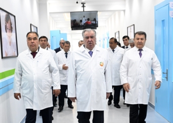 Эмомали Рахмон открыл новые объекты в Согдийской области