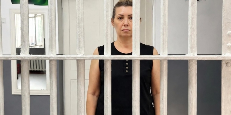 В Душанбе задержали женщину за гадание