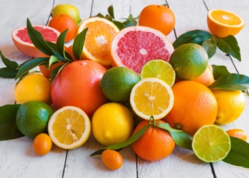 В районе Джайхун выращивают лимоны и другие экзотические фрукты