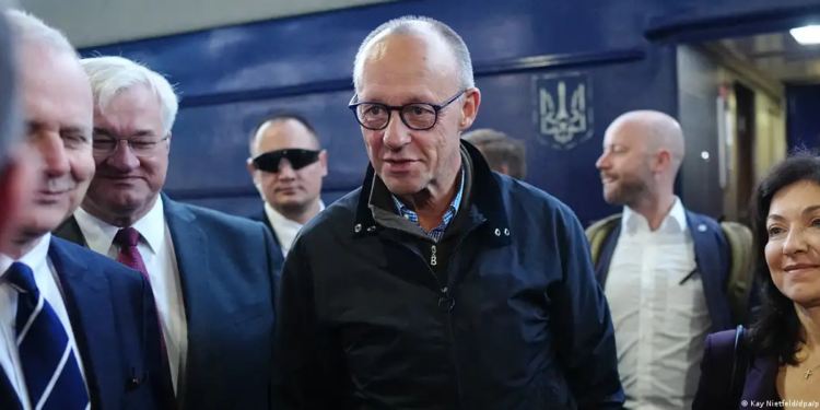 Мерц прибыл в Киев и объявил о поддержке Украины