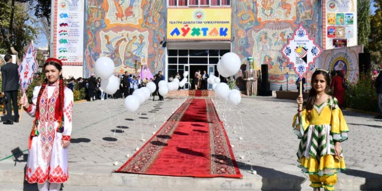 В Душанбе откроется VIII Международный фестиваль театров кукол «Чодари хаёл»