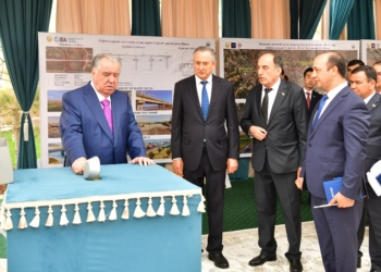 В Хатлоне заложили фундамент дорог Гулистон — Куляб и Куляб — Шамсиддин Шохин